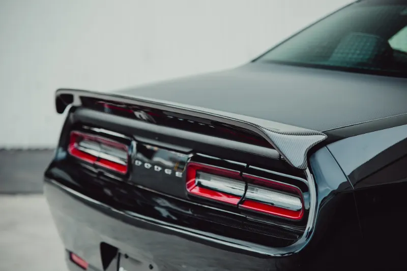 dodge challenger spoiler