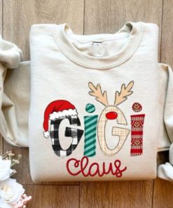 Custom Gigi Claus Sweatshirt Christmas Grandma Claus Sweatshirt