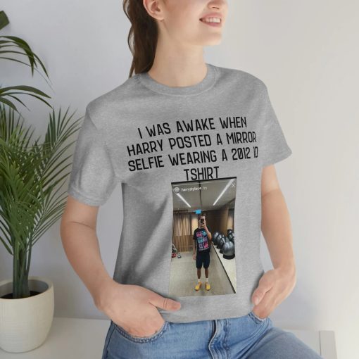 Harry Styles 1D Mirror Selfie Instagram Post T-shirt