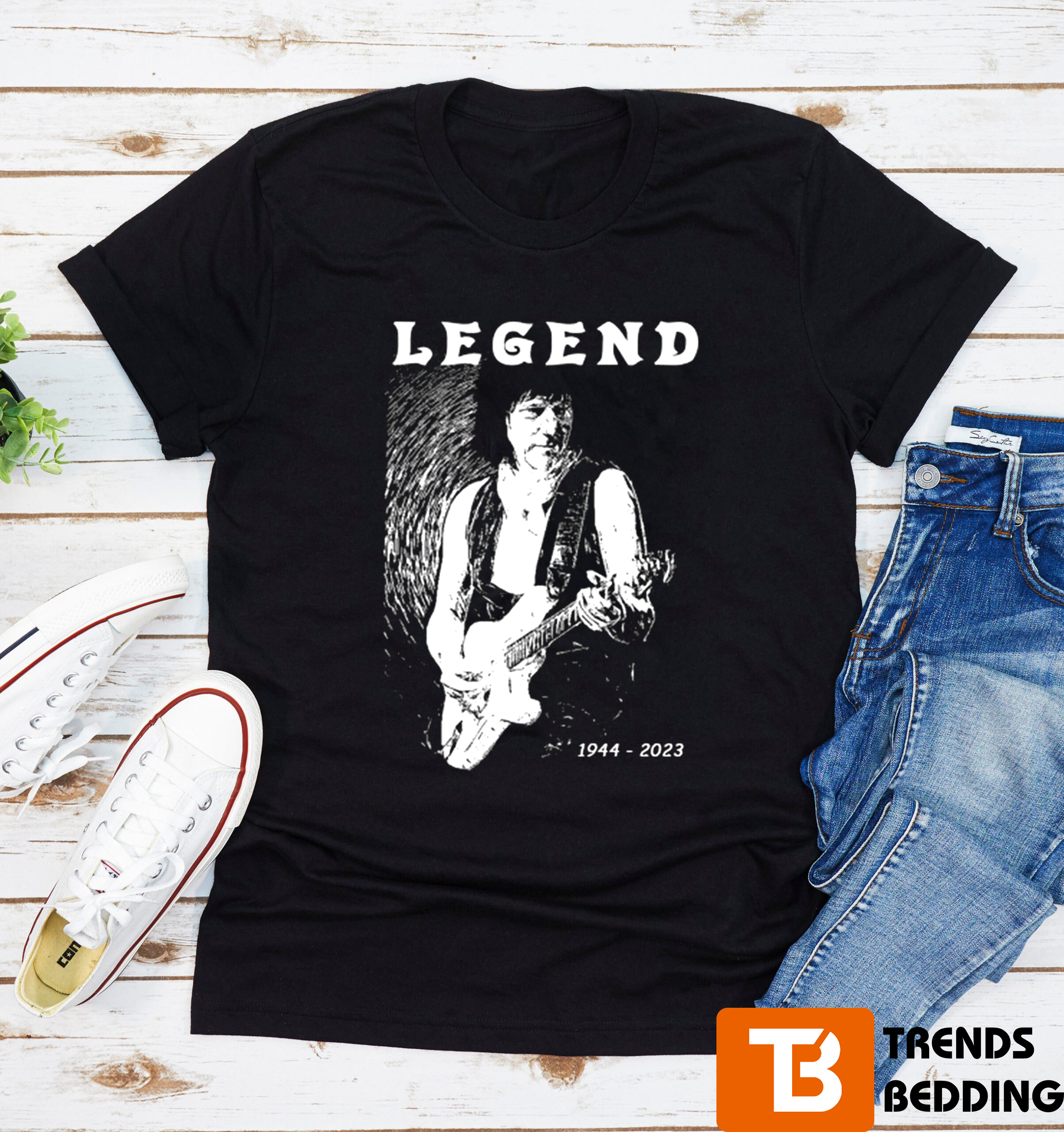 RIP Jeff Beck Guitarist Legend 1944 – 2023 T-Shirt RIP Jeff Beck Guitarist Legend 1944 – 2023 T-Shirt