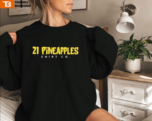 Unisex 21 Pineapples Crewneck Sweatshirt