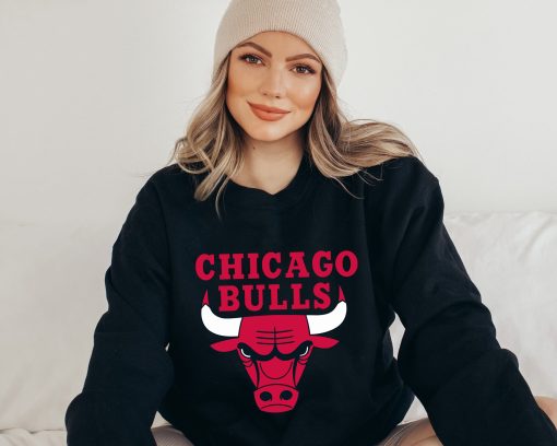 Vintage 90s Chicago Bulls Logo NBA Sweatshirt