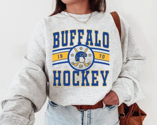 Vintage Buffalo Sabres Ice Hockey Unisex Crewneck Sweatshirt