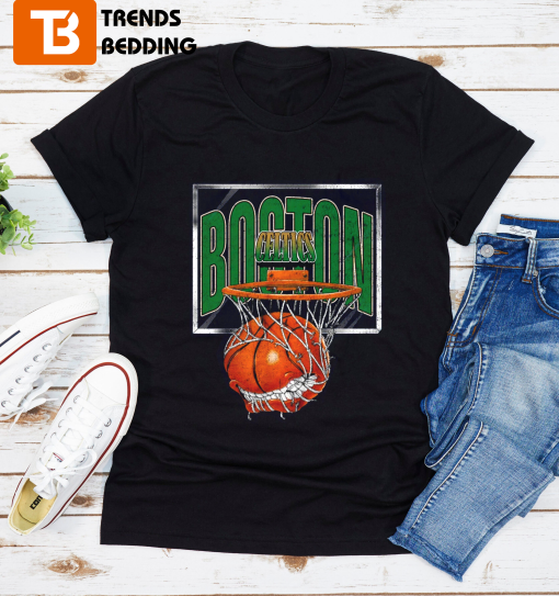 Vintage Style 90s Boston Celtics Basketball Team T-shirt