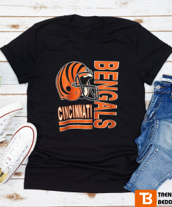 Vintage Style 90s Cincinnati Bengals Foorball T-Shirt NFL