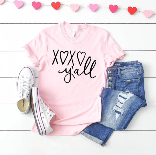 Xoxo Y’all Love Cute Valentine’s Day T-shirt