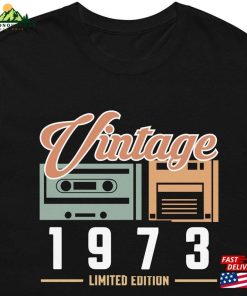 50Th Birthday T-Shirt – 1973 Vintage Mountains Hiking Funny Happy Party Shirt For Men Hoodie Classic