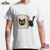 A Cat On Bread Classic T-Shirt Unisex