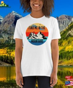 Adult Mountains Travel T-Shirt Wander In Nature Shirt Unisex Short Hoodie Adult Mountains Travel T-Shirt Wander In Nature Shirt Unisex Short Hoodie