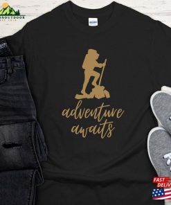 Adventure Awaits Men’s Gift T-Shirt Hiking Father Sweatshirt Adventure Awaits Men’s Gift T-Shirt Hiking Father Sweatshirt