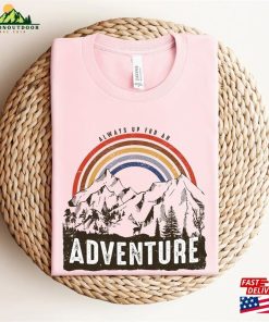 Adventure Shirt Vacation Awaits Classic T-Shirt