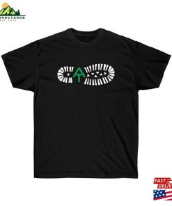 Appalachian Trail Boot Print Tee Hiker T-Shirt Classic Appalachian Trail Boot Print Tee Hiker T-Shirt Classic