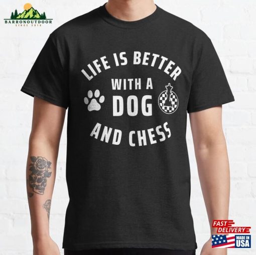 Chess And Dog Lover Gift Mom Player Classic T-Shirt Sweatshirt