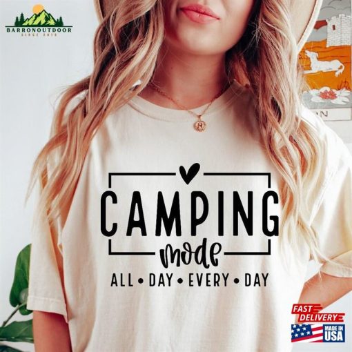 Comfort Color Adventure Camping Shirt T-Shirt Unisex