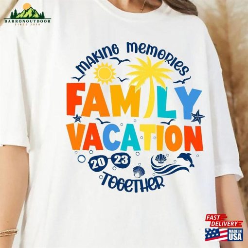 Family Vacation 2023 T-Shirt Matching Shirt Classic