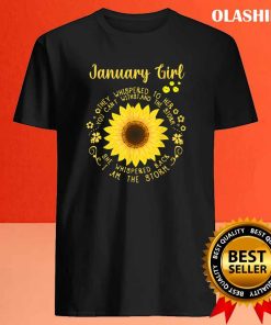 New A Queen Was Born In January Happy Birthday To Me High Heel T-shirt
