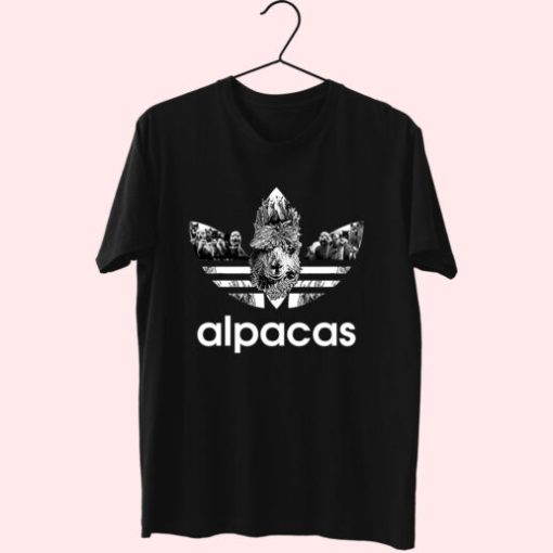 Alpacas Black Essential T Shirt