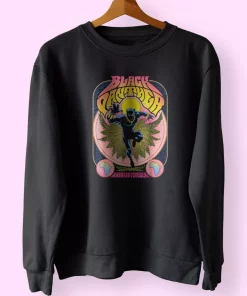 Black Panther Vintage 70’s Sweatshirt Outfit