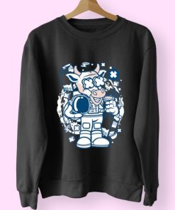 Cow Astronaut Funny Graphic Sweatshirt 3 Cow Astronaut Funny Graphic Sweatshirt 4