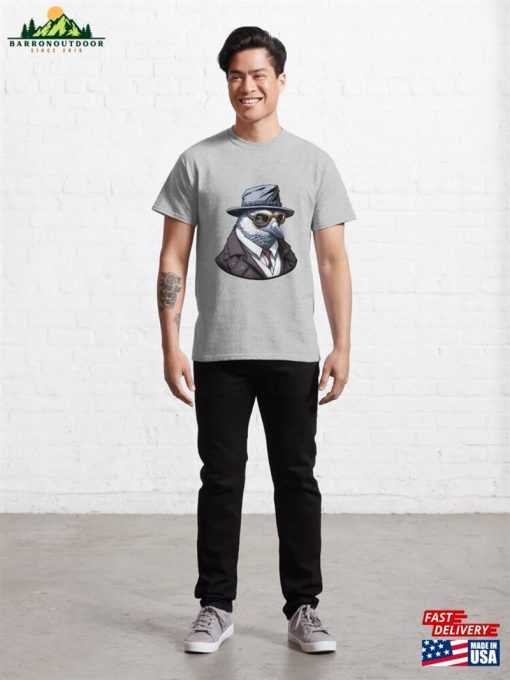 Gangster Pigeon In Jacket And Hat Classic T-Shirt Unisex Hoodie