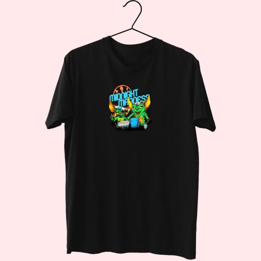 Gremlins Gizmo Midnight Madness Essentials T Shirt