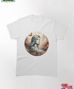 Lady In Nature Classic T-Shirt Sweatshirt Hoodie