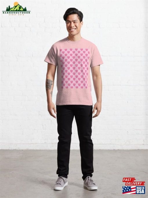 Lovely Pink Heart Seamless Pattern Classic T-Shirt Sweatshirt