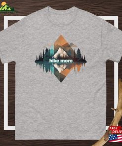 Men’s Classic Tee Sweatshirt Unisex Men’s Classic Tee Sweatshirt Unisex