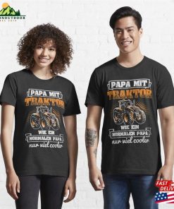 Mens Papa Mit Tractor Viel Cooler Bauer Farmer Essential T-Shirt Classic Unisex 2 Mens Papa Mit Tractor Viel Cooler Bauer Farmer Essential T Shirt Classic Unisex 3