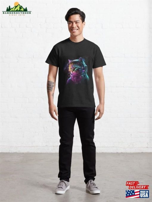 Neon Space Cat Classic T-Shirt Sweatshirt