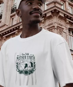 Pocahontas One With Mother Earth Casual Earth Day T Shirt 2 Pocahontas One With Mother Earth Casual Earth Day T Shirt 3