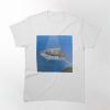 Realistic Shark Classic T-Shirt Sweatshirt