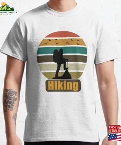 Retro Hiking Design Classic T-Shirt