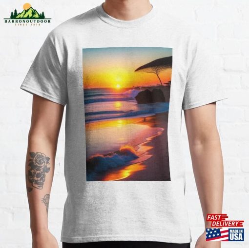 Santa Monica Beach Sunset Classic T-Shirt Unisex