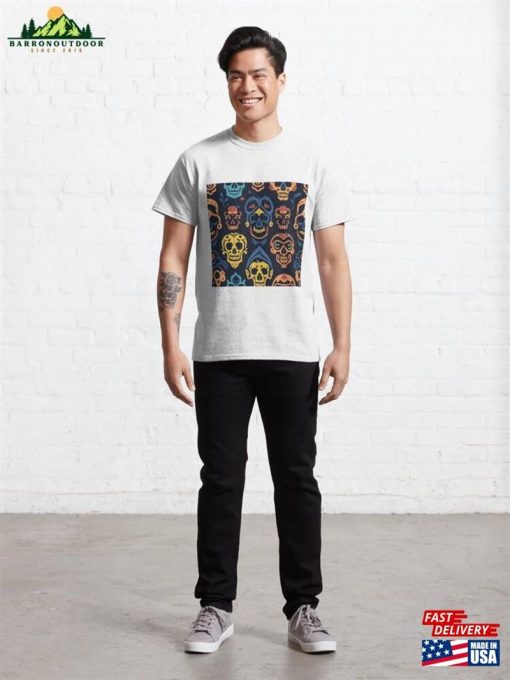 Skull Pattern Abstract Designs Classic T-Shirt Unisex Sweatshirt