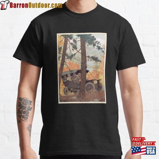 Vintage Car Adventure Driving Early 4 Wding Classic T-Shirt Unisex