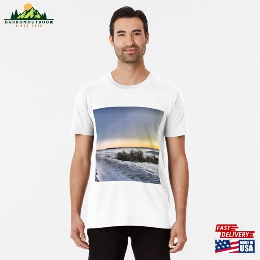 Winters Dawn Premium T-Shirt Sweatshirt Classic