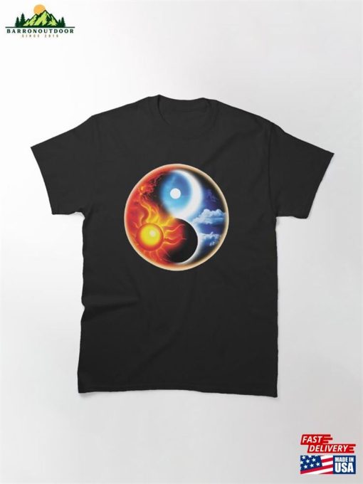 Ying Yang Classic T-Shirt Sweatshirt