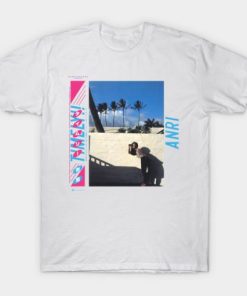 Anri Timely T-shirt Anri Timely T-shirt