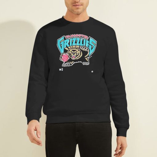 90s Vancouver Grizzlies Logo Hoodie