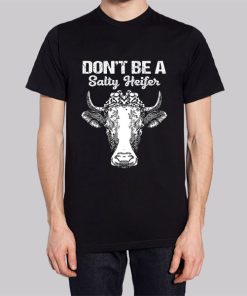 Funny Dont Be a Salty Heifer Hoodie 3