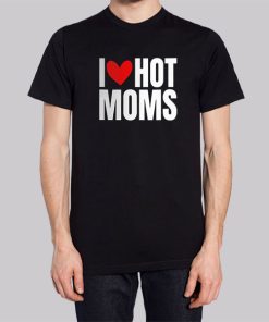 Funny I Heart Hot Moms Hoodie 3