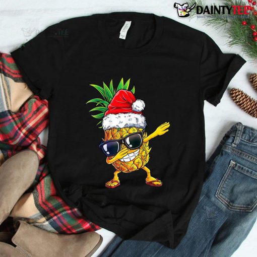 Christmas Pineapple Dabbing In July Funny Summer Pineapple Shirt