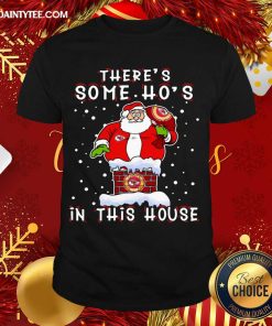 Nice Kansas City Chiefs Christmas There Is Some Hos In This House Santa Stuck In The Chimney NFL Youth Shirt