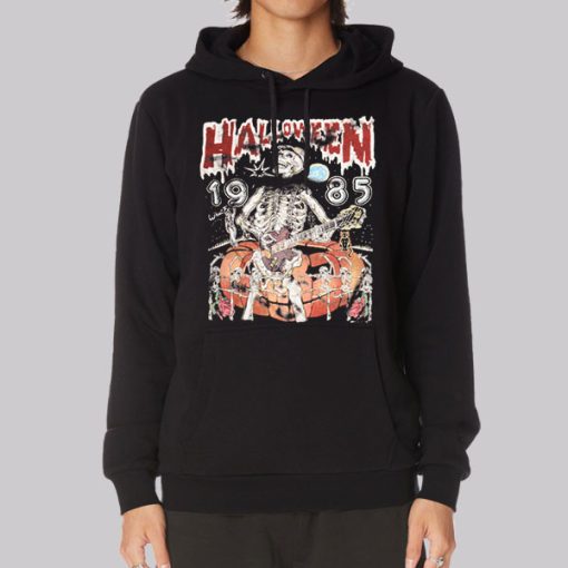 Skeleton 1985 Vintage Halloween Hoodie