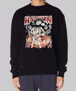 Skeleton 1985 Vintage Halloween Hoodie