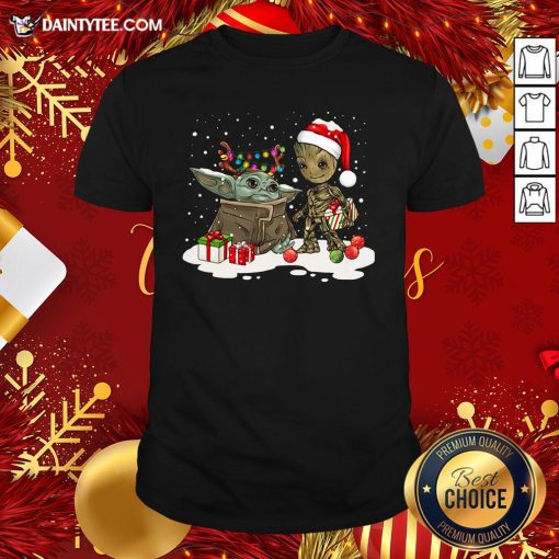 Top Baby Yoda And Santa Groot Merry Christmas Gift Shirt