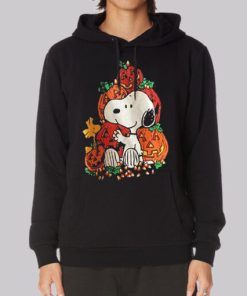 Vintage Snoopy and Woodstock Halloween Hoodie 4
