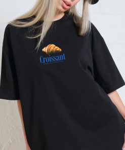 Le Croissant Oversized Tee