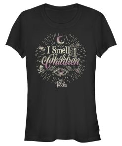 Junior’s Hocus Pocus Witches Smell Children T-Shirt